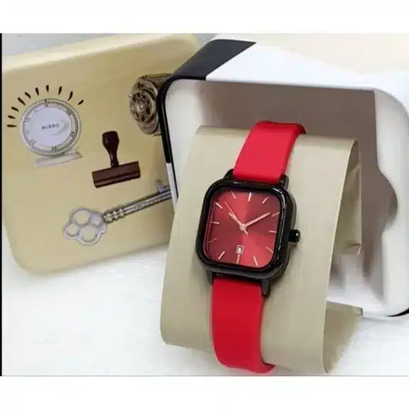 Elegant Square Dial Women’s Wrist Watch